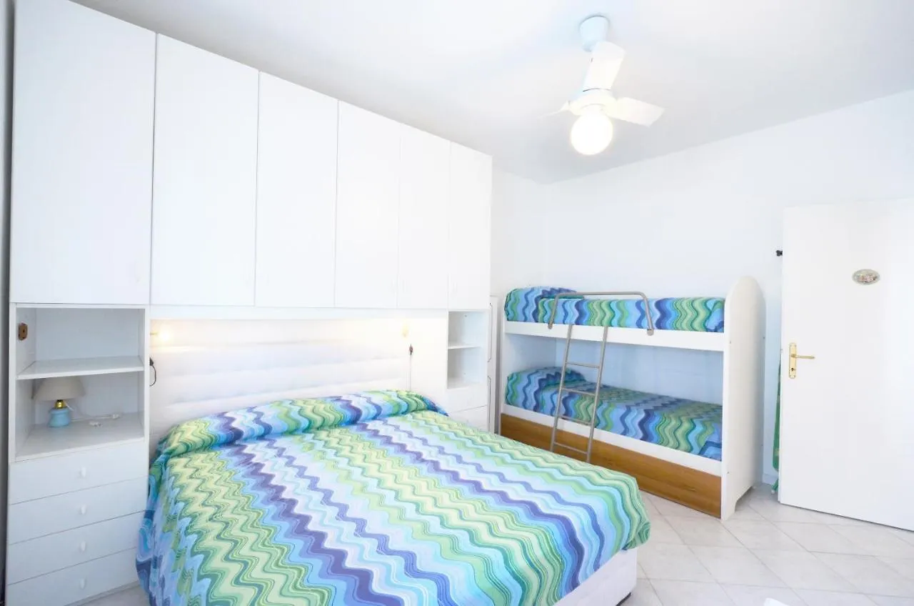 Appartamento Magica Immobiliare - Doge 22 Lido di Jesolo 0*,  Italia